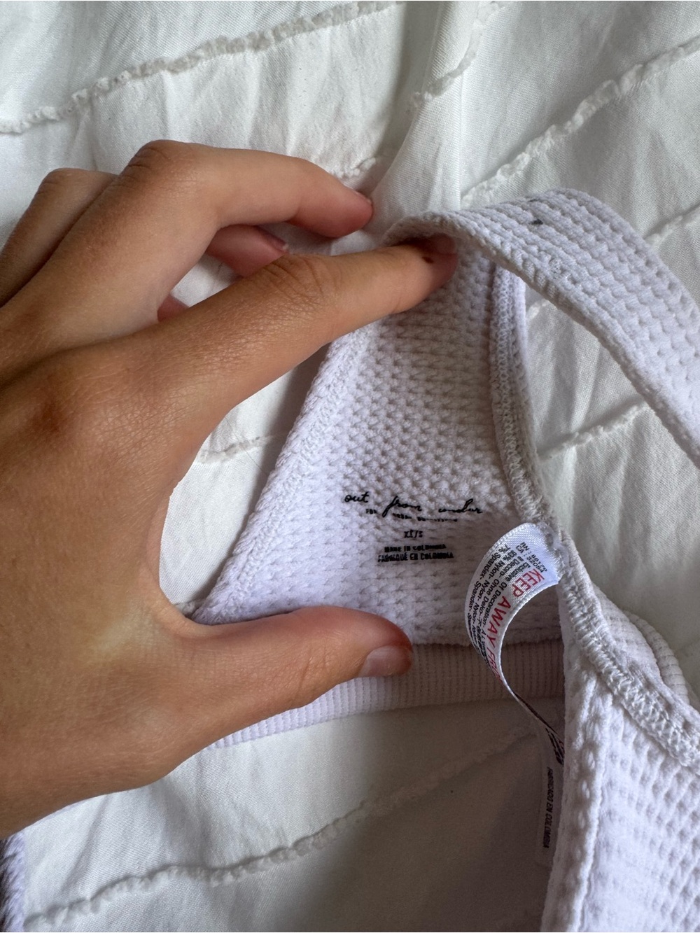 Urban Outfitters Ribbed White V-Neck Bralette - Picture 5 of 5